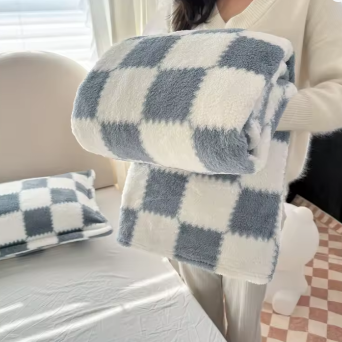 Checkered Fleece Throw Blanket