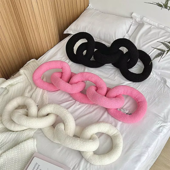Chain Lock Pillow
